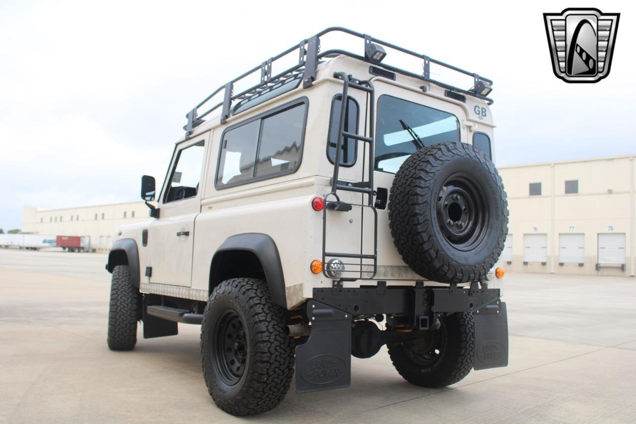 1988 Land Rover Defender