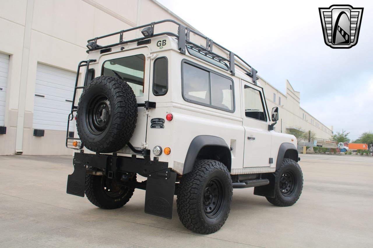 1988 Land Rover Defender