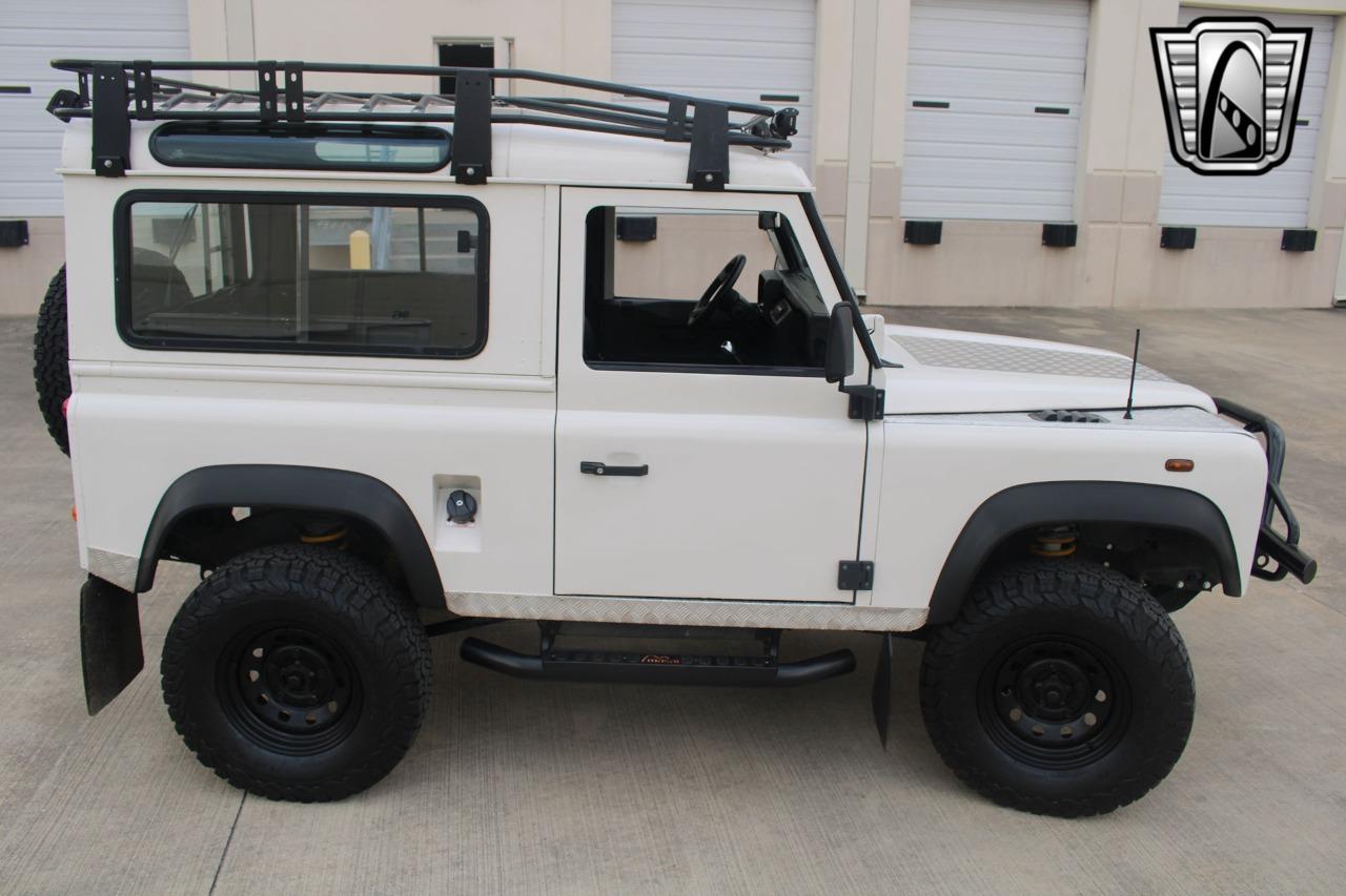 1988 Land Rover Defender