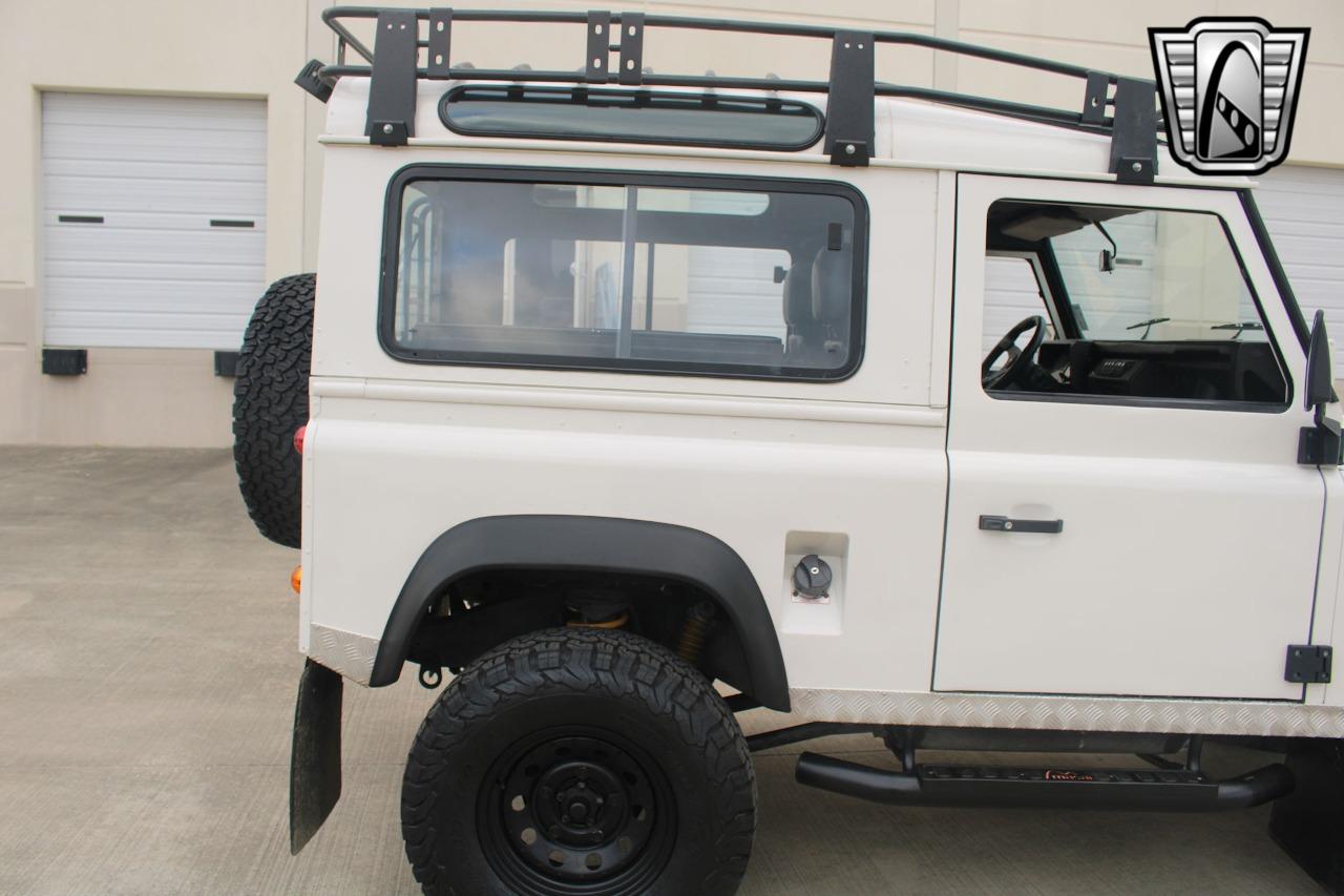 1988 Land Rover Defender