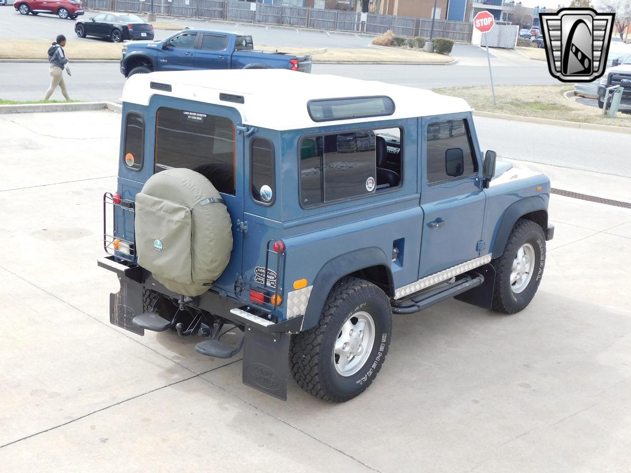 1987 Land Rover Defender