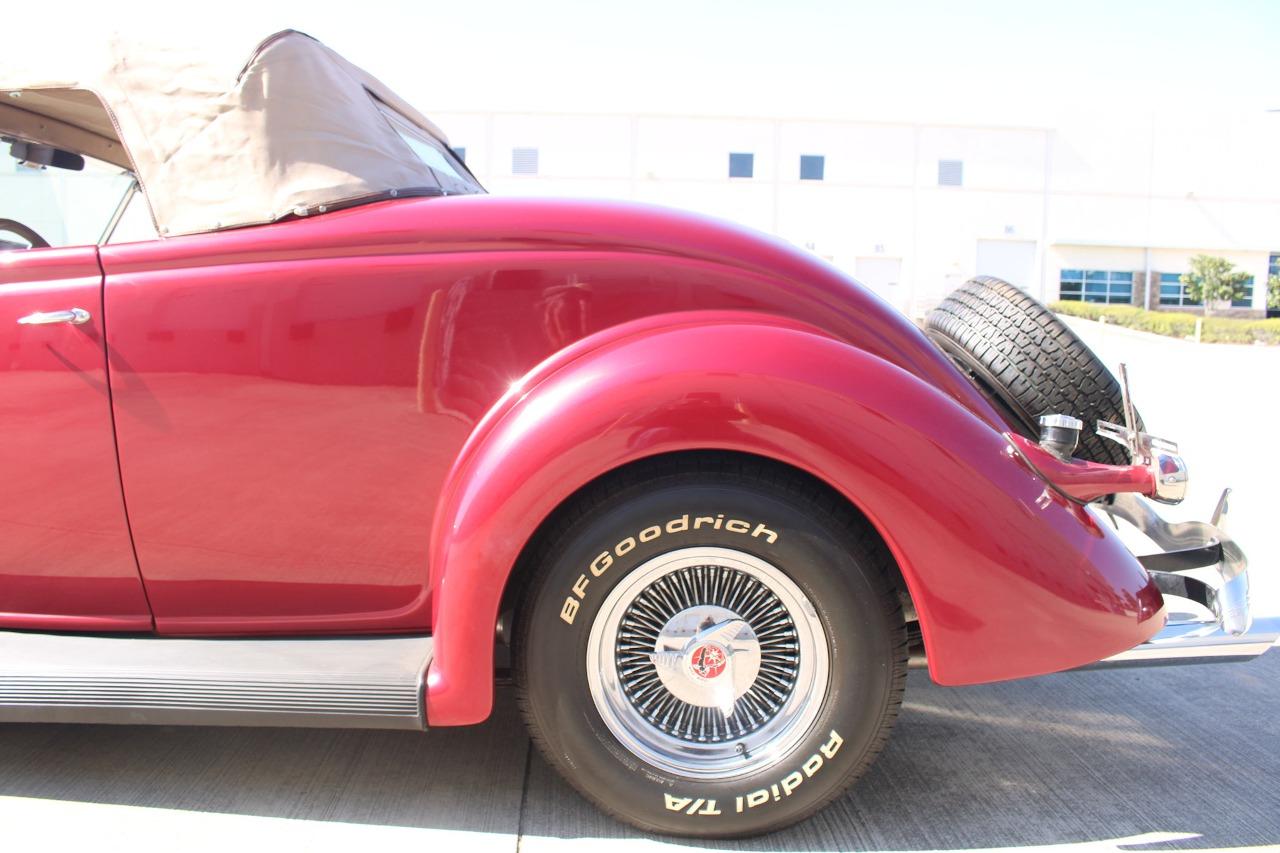 1936 Ford Cabriolet