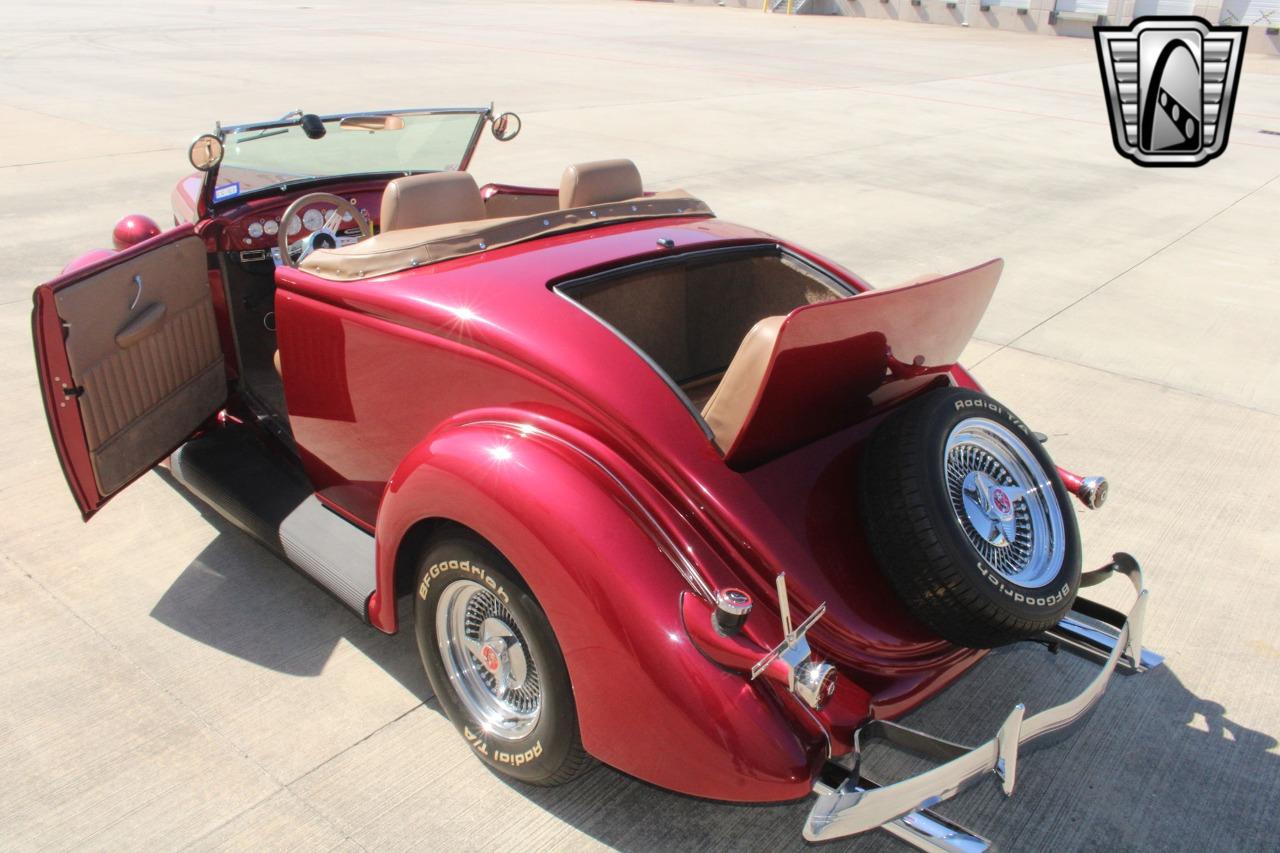 1936 Ford Cabriolet