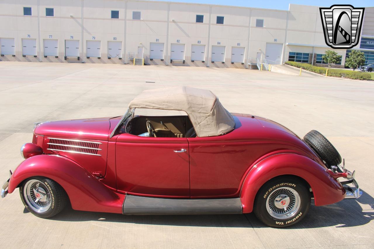 1936 Ford Cabriolet