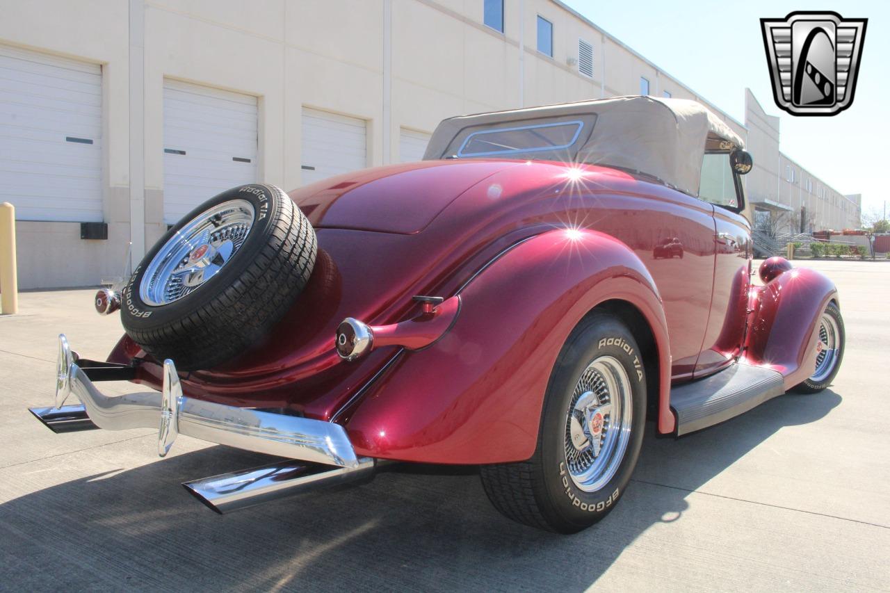 1936 Ford Cabriolet