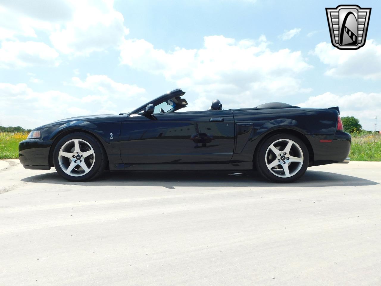 2003 Ford Mustang