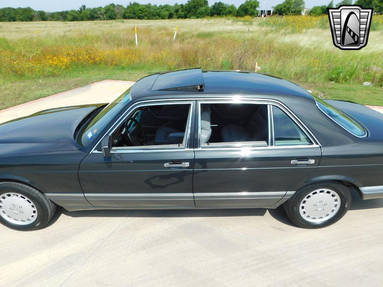 1991 Mercedes - Benz 420SEL