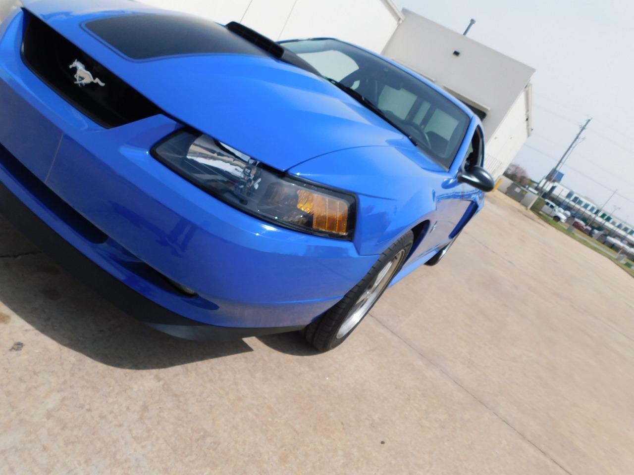 2003 Ford Mustang