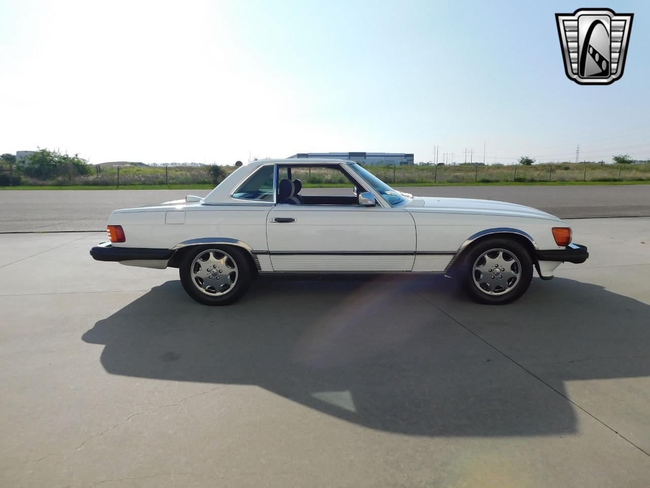 1986 Mercedes - Benz 560SL