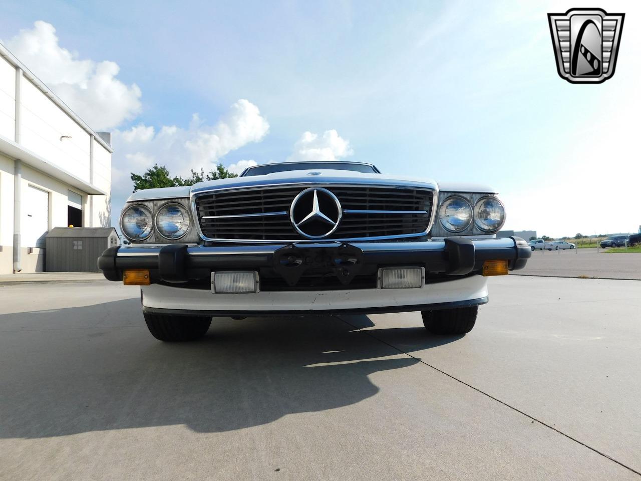 1986 Mercedes - Benz 560SL