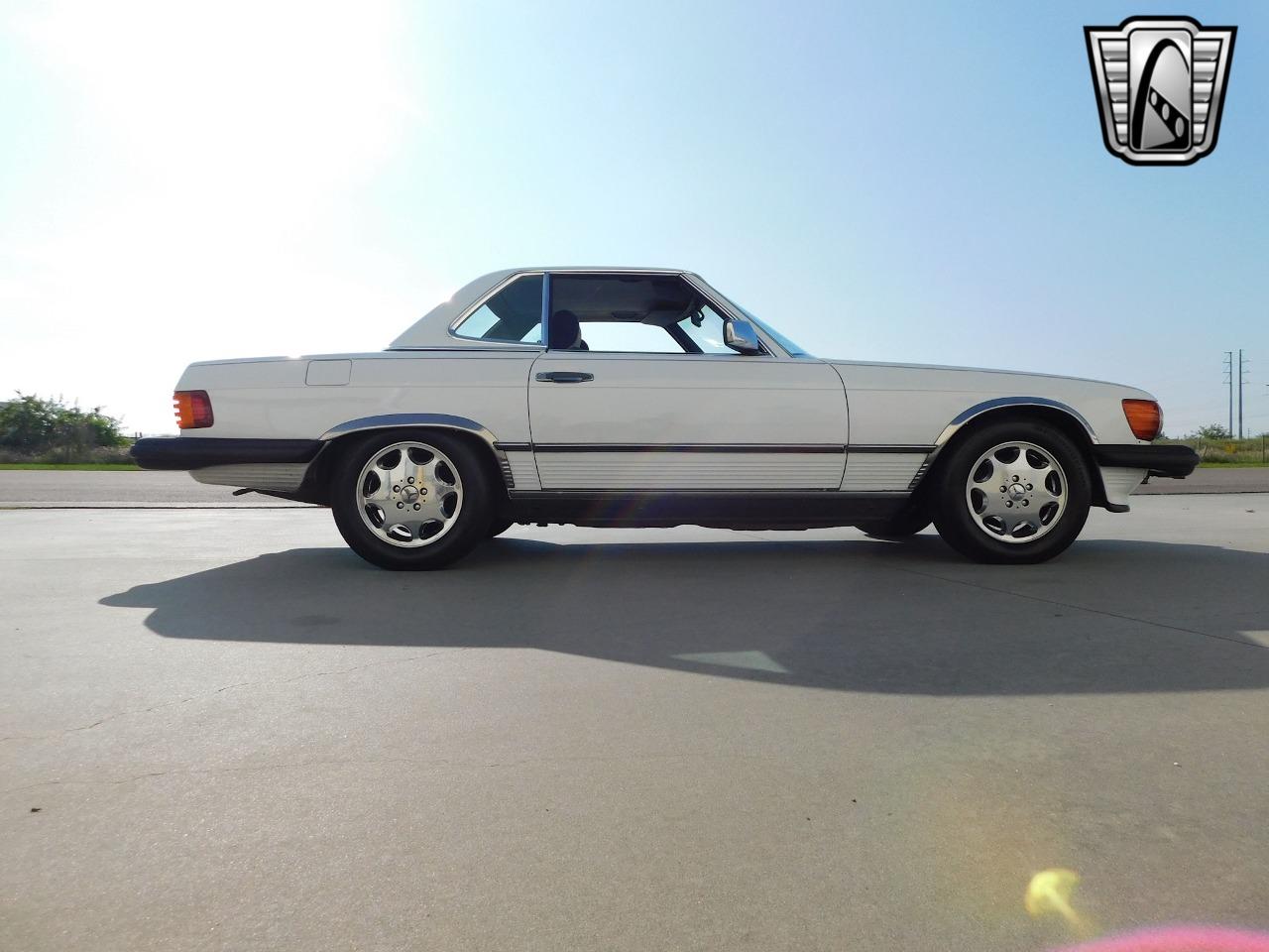 1986 Mercedes - Benz 560SL