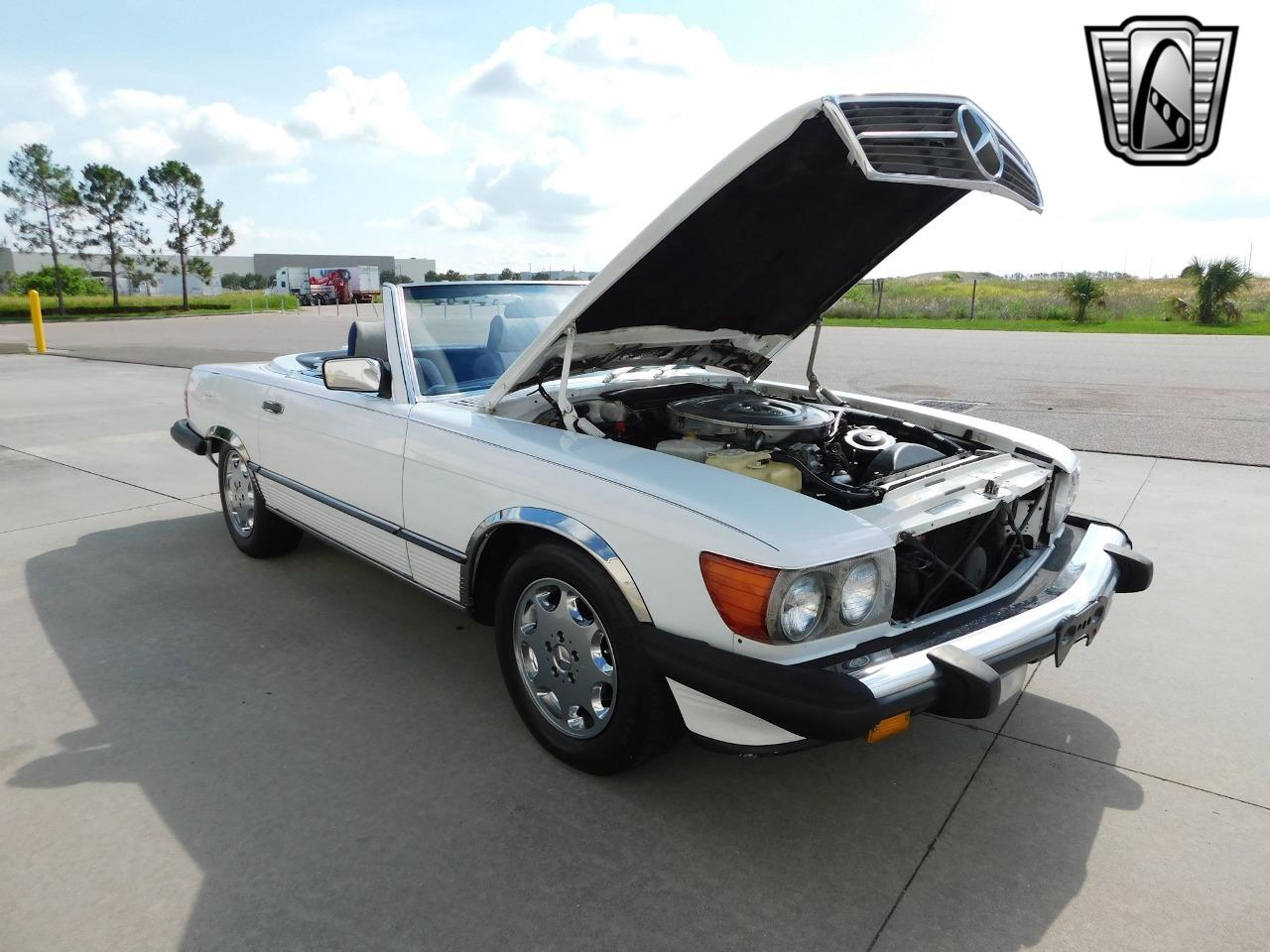 1986 Mercedes - Benz 560SL