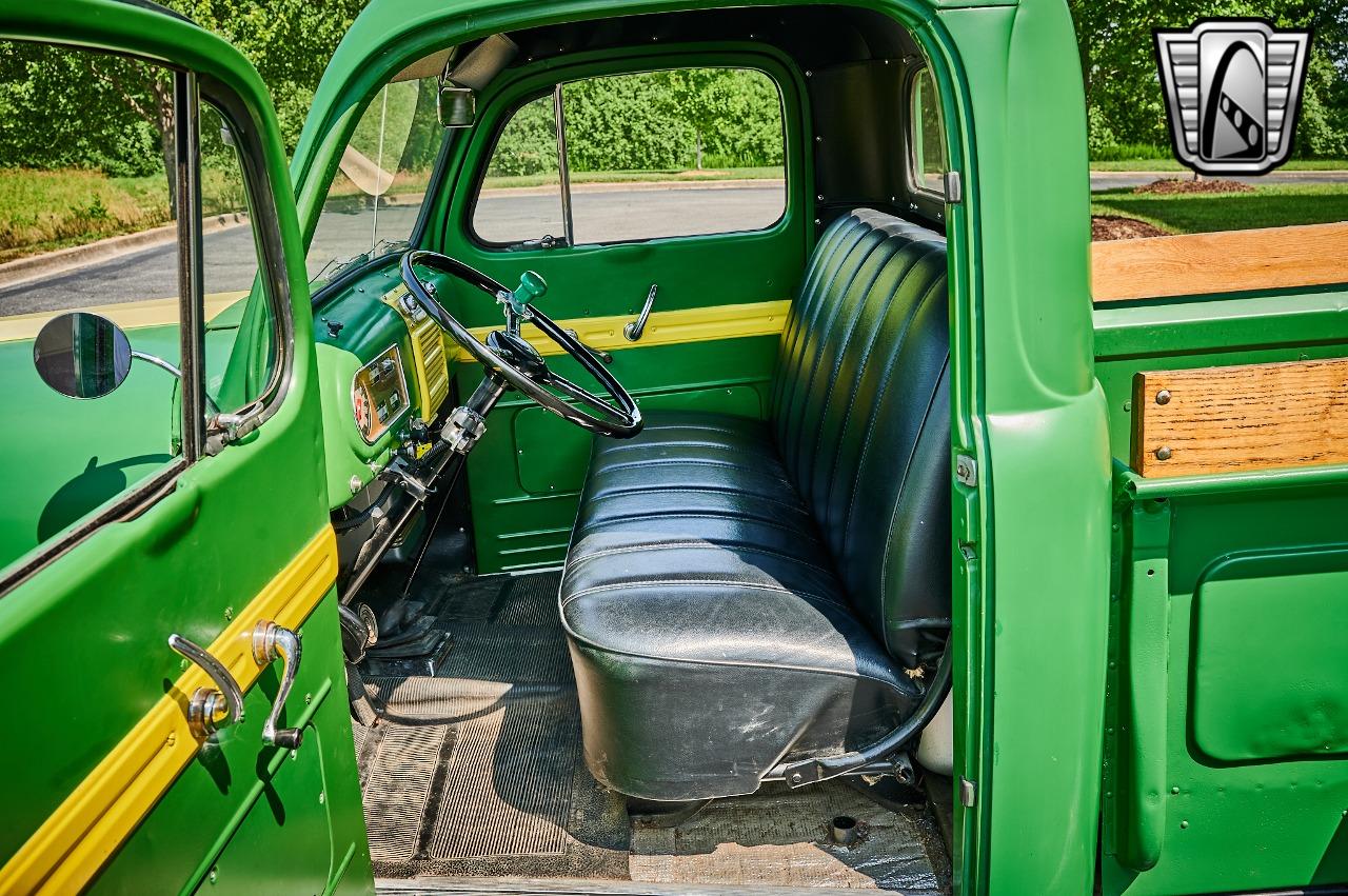 1949 Ford F1