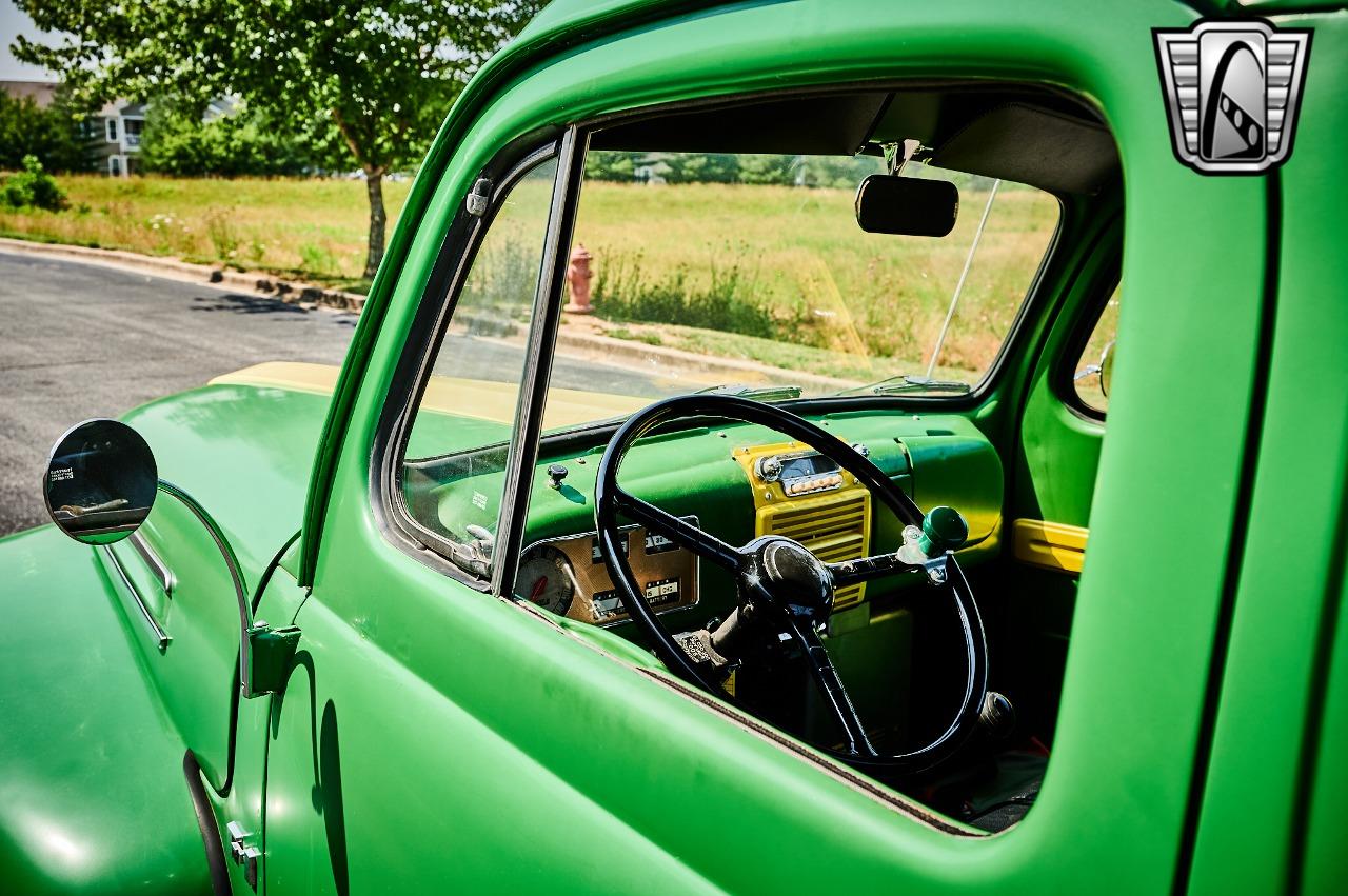 1949 Ford F1