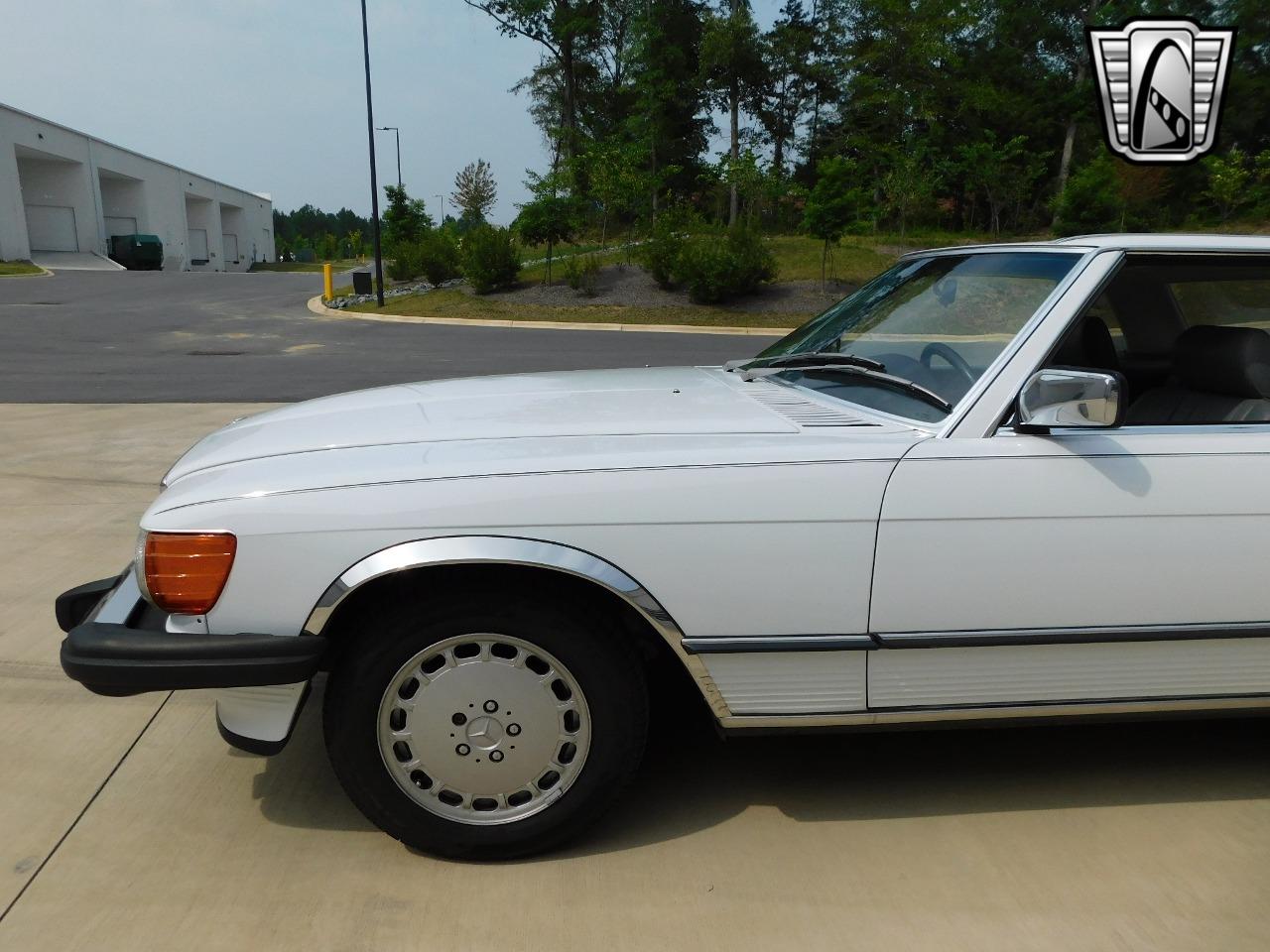 1986 Mercedes - Benz 560SL