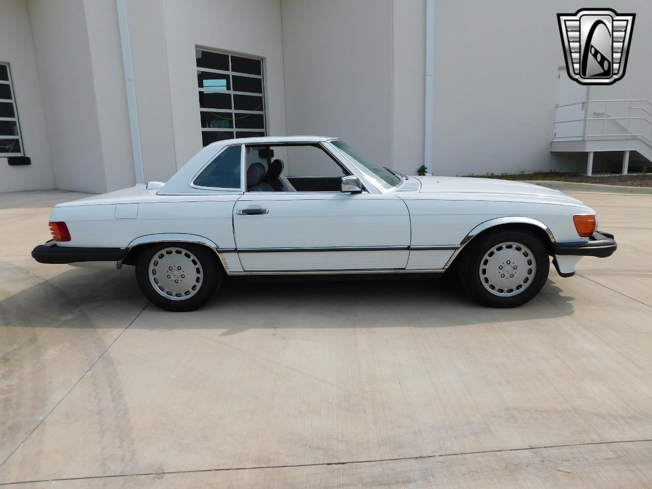 1986 Mercedes - Benz 560SL