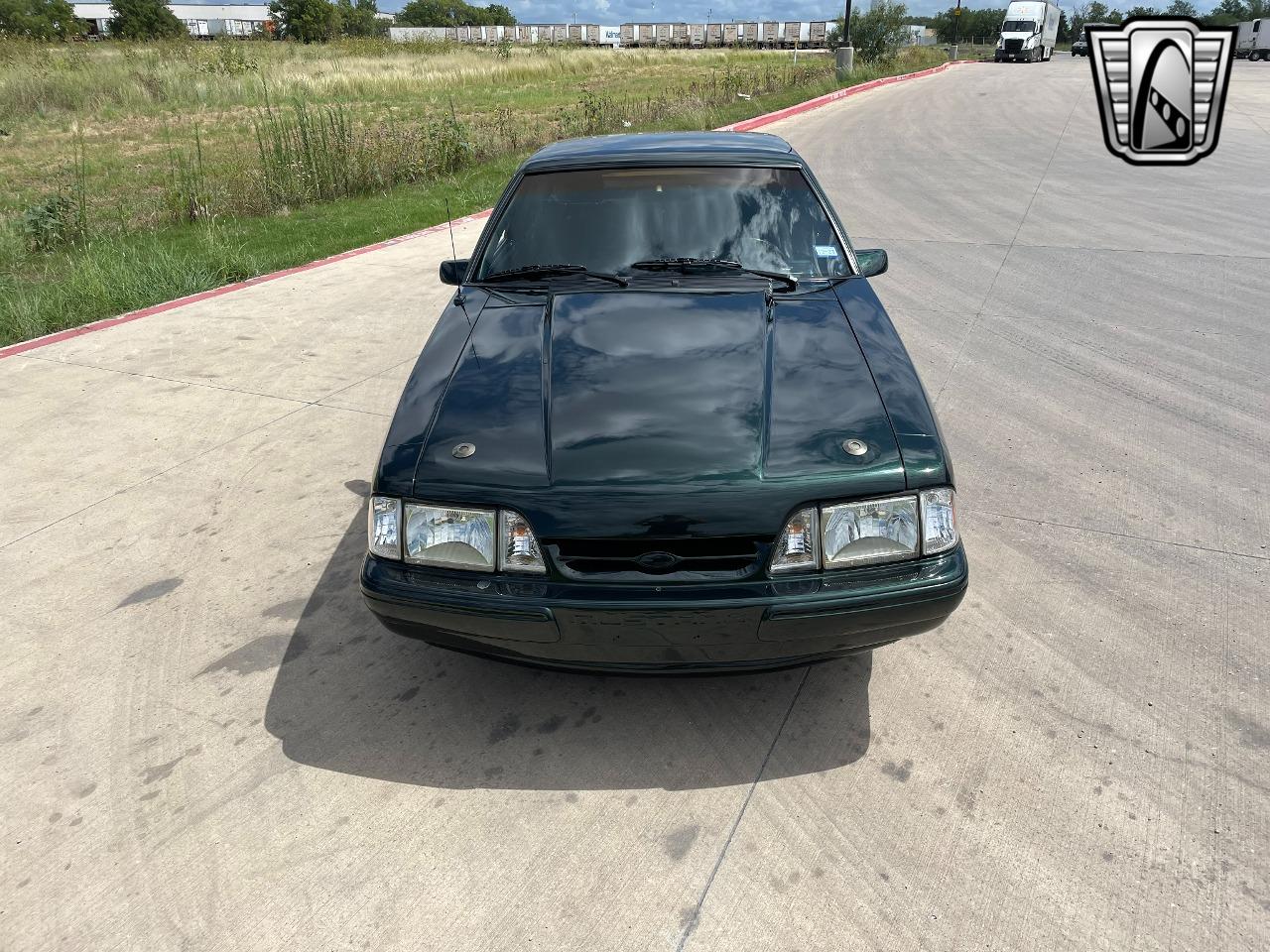 1992 Ford Mustang