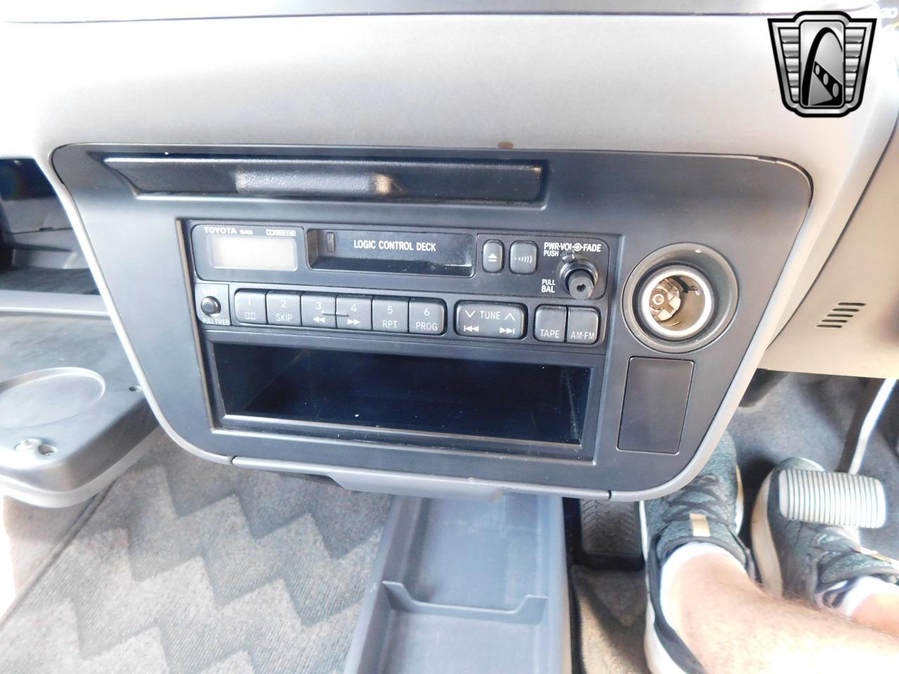 1993 Toyota Estima