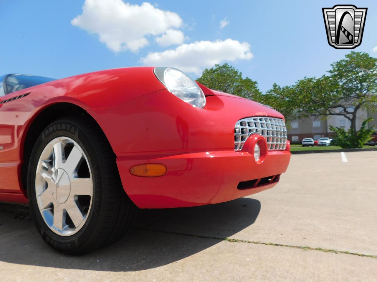 2003 Ford Thunderbird