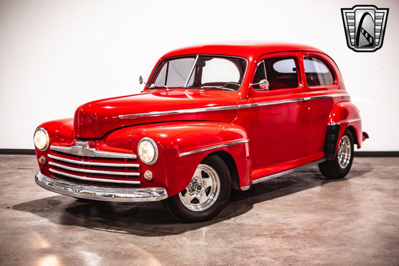 1947 Ford Deluxe