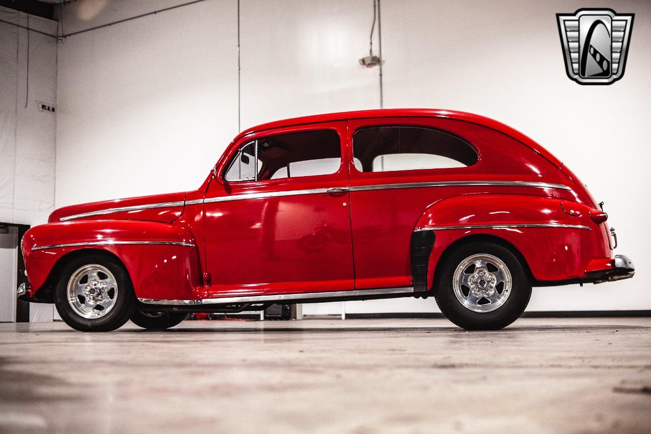 1947 Ford Deluxe