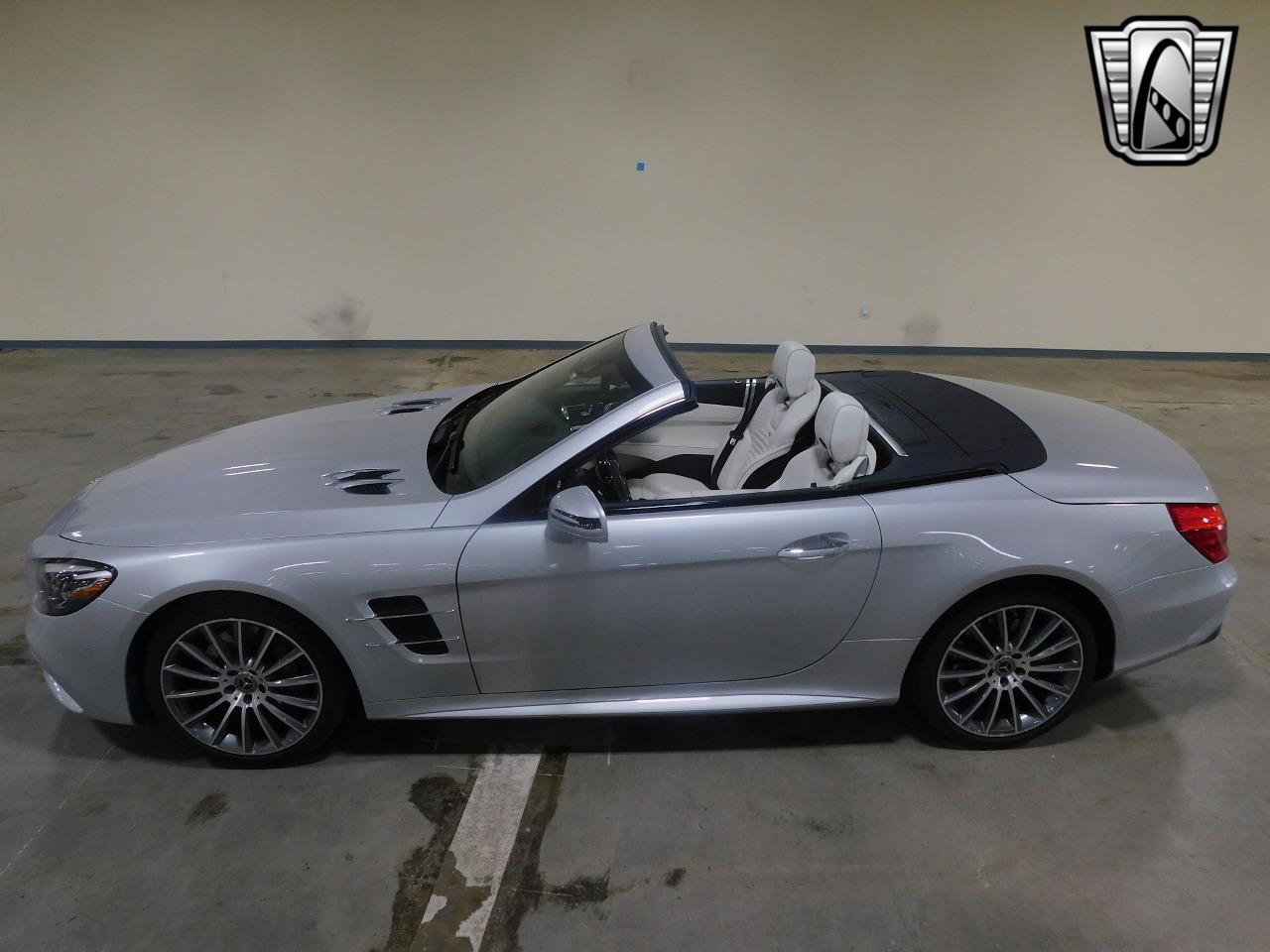 2018 Mercedes - Benz SL-Class