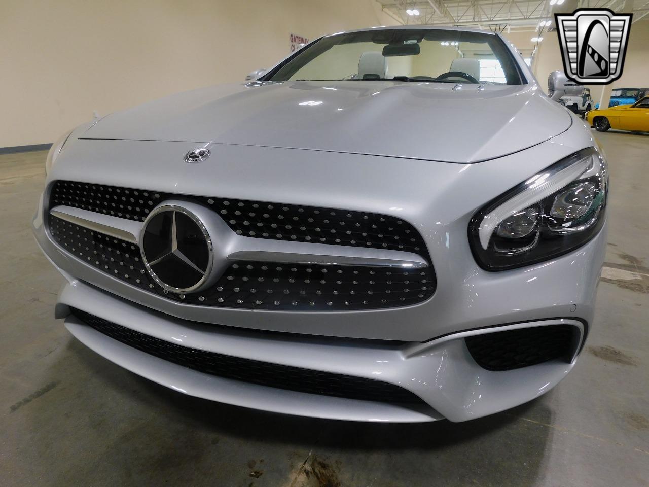 2018 Mercedes - Benz SL-Class