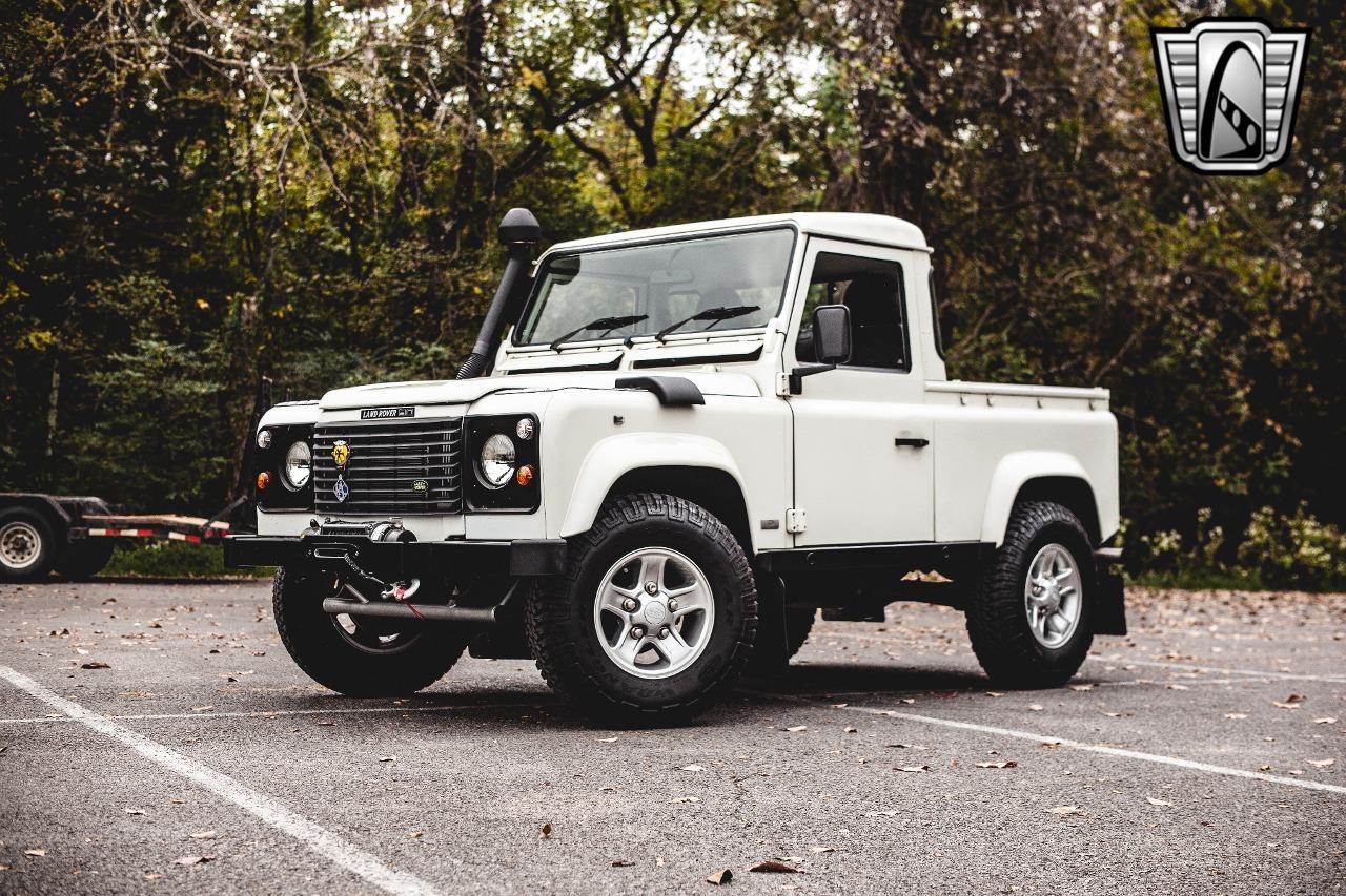 1984 Land Rover Defender