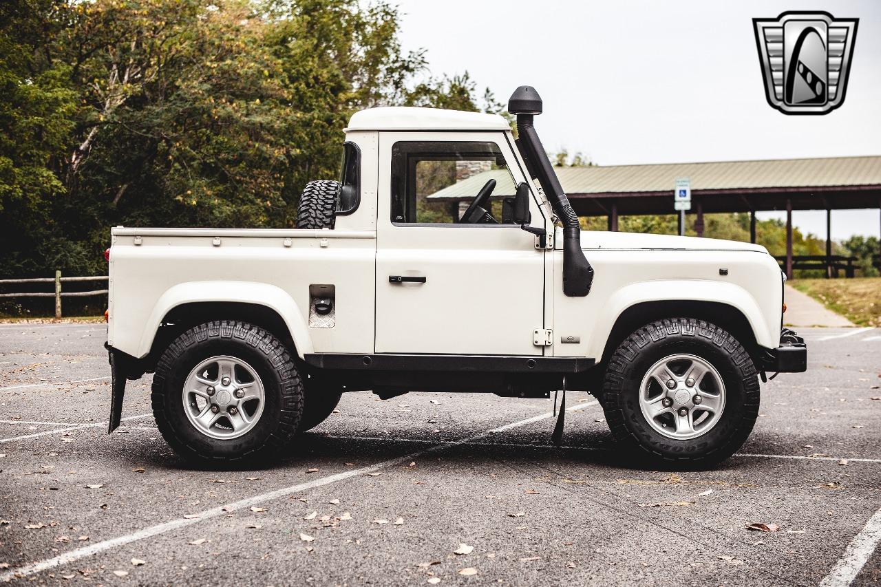 1984 Land Rover Defender