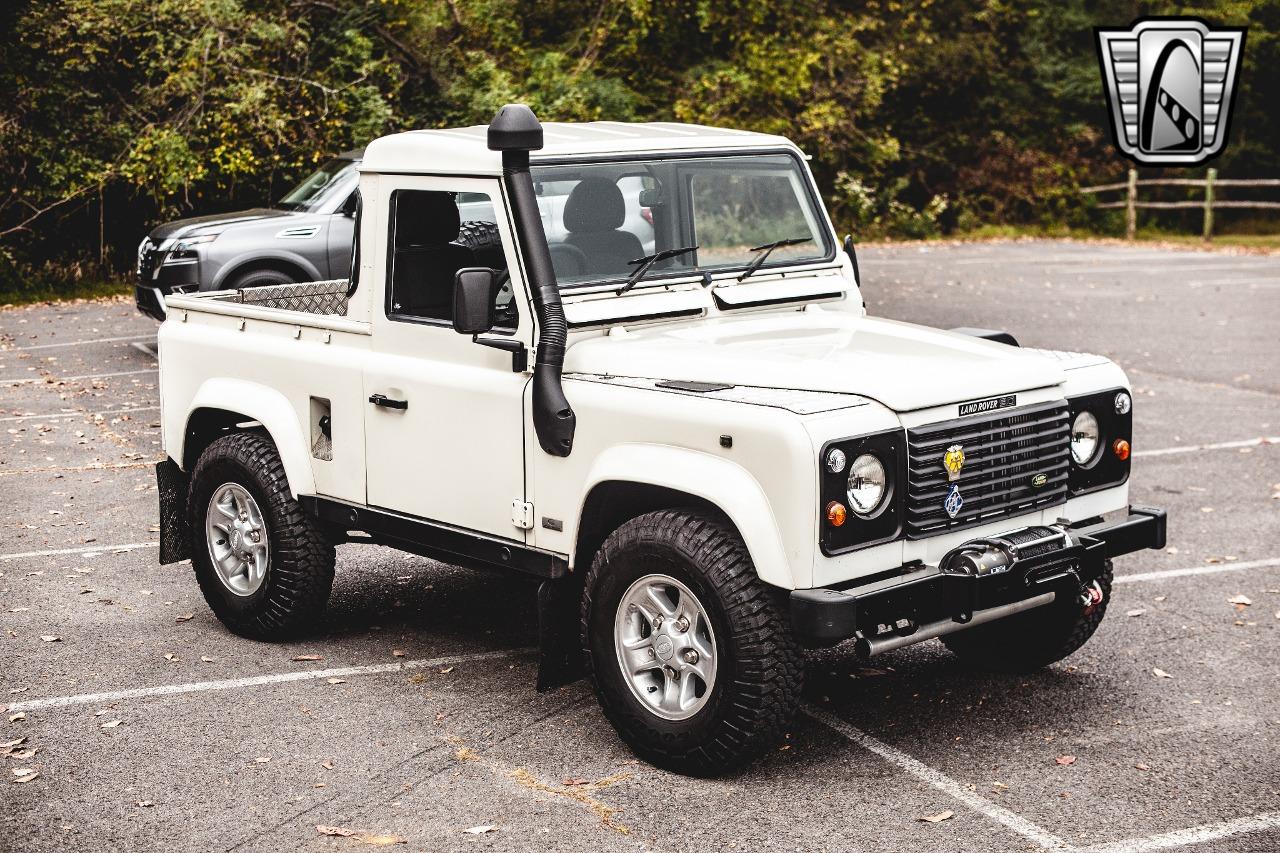 1984 Land Rover Defender