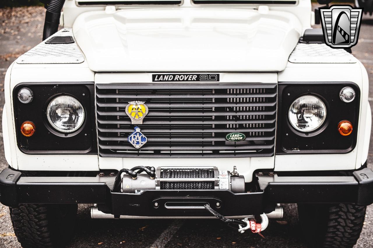 1984 Land Rover Defender