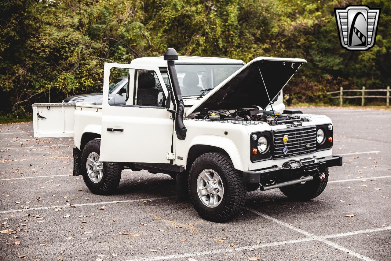 1984 Land Rover Defender