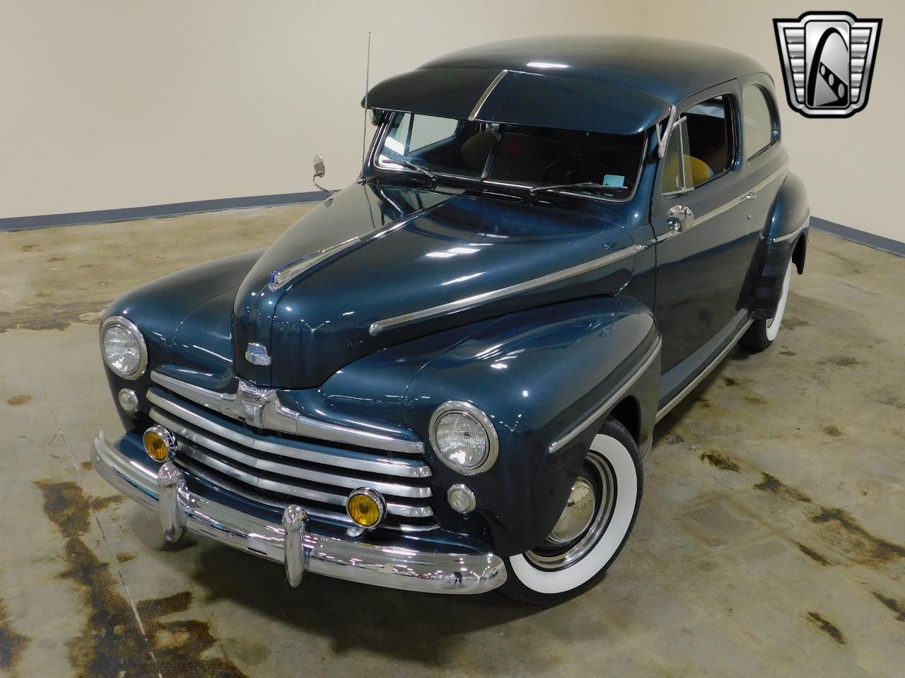 1947 Ford Super Deluxe