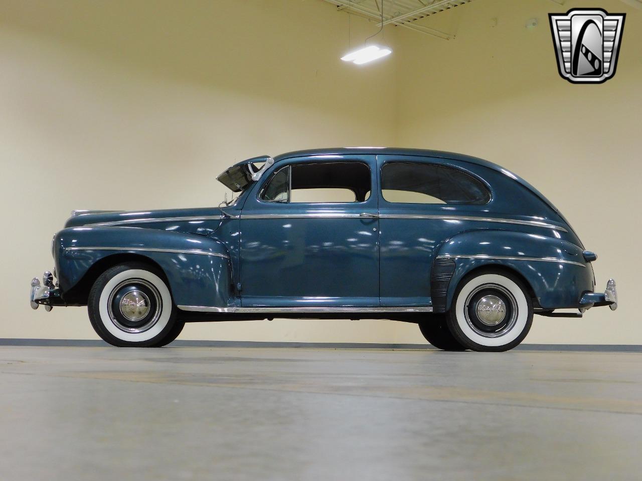 1947 Ford Super Deluxe