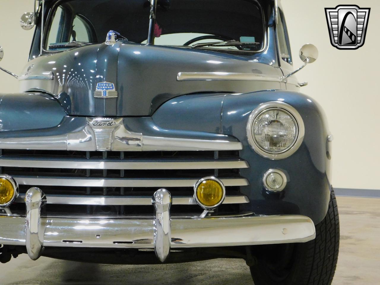 1947 Ford Super Deluxe