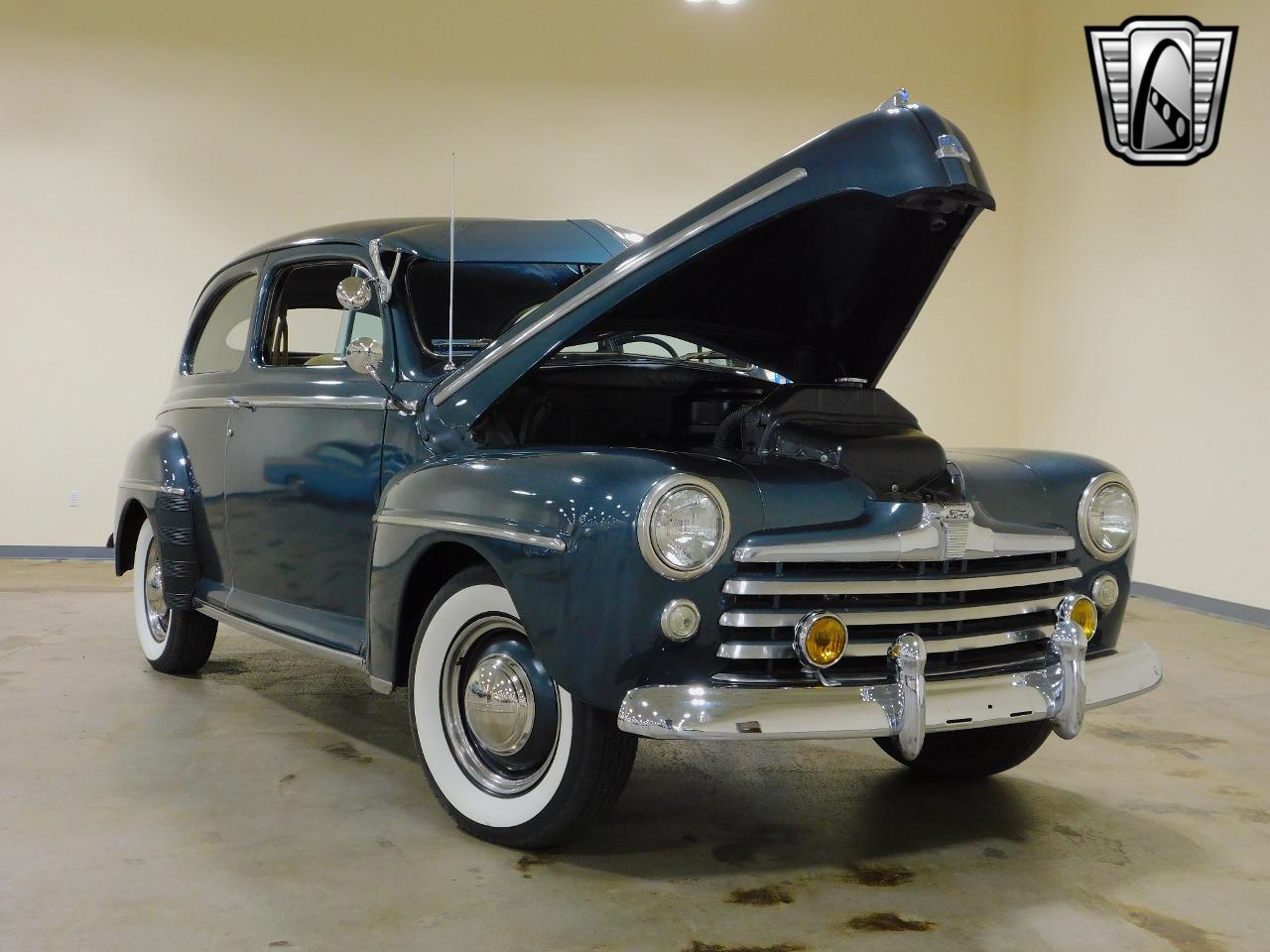 1947 Ford Super Deluxe