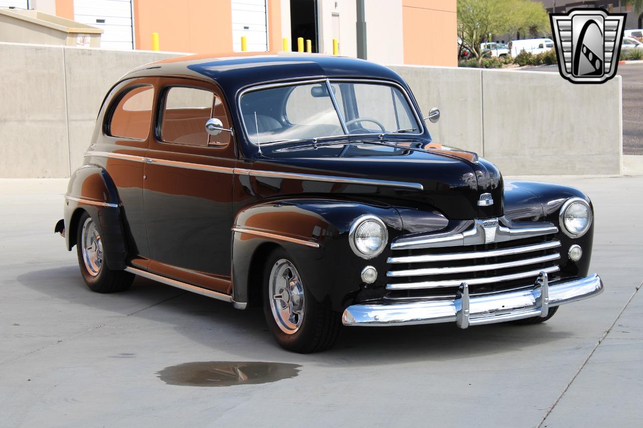 1948 Ford Deluxe