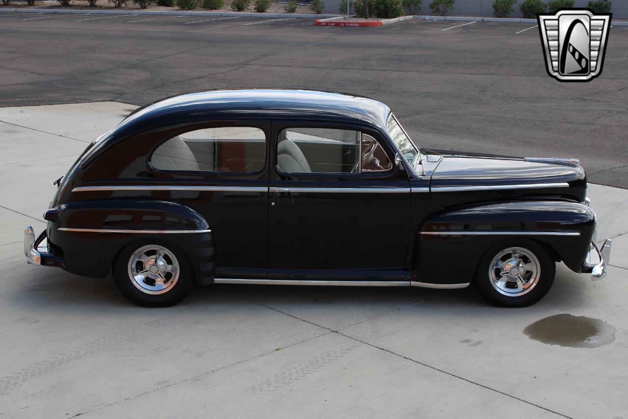 1948 Ford Deluxe