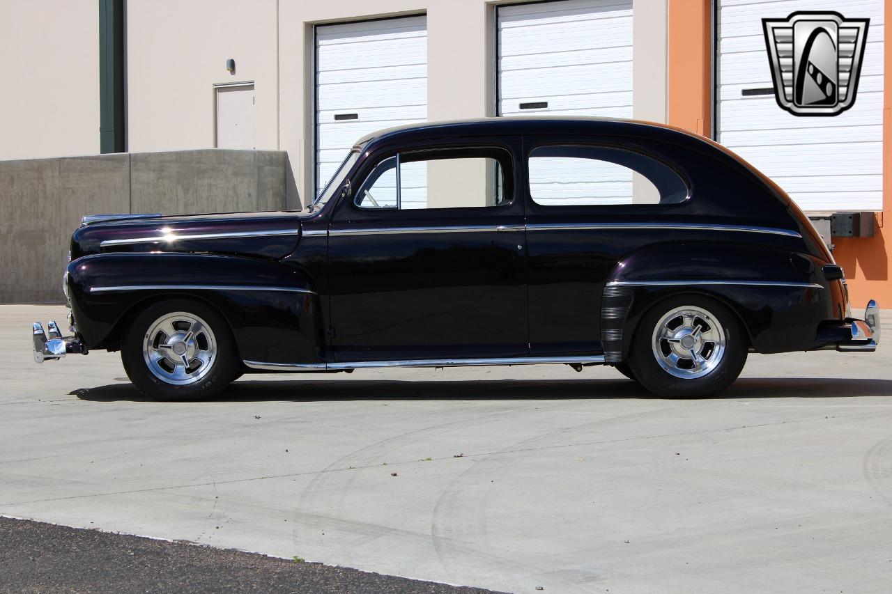 1948 Ford Deluxe