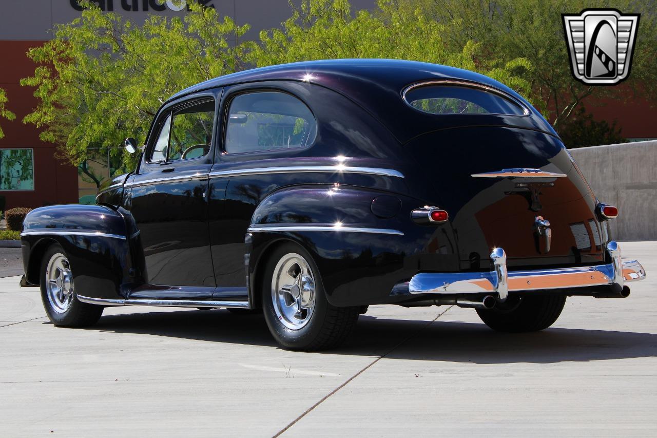 1948 Ford Deluxe