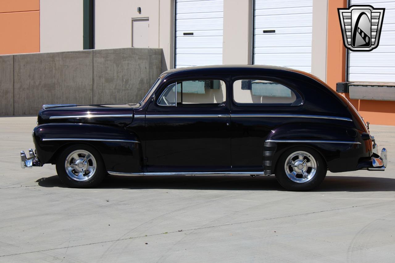 1948 Ford Deluxe