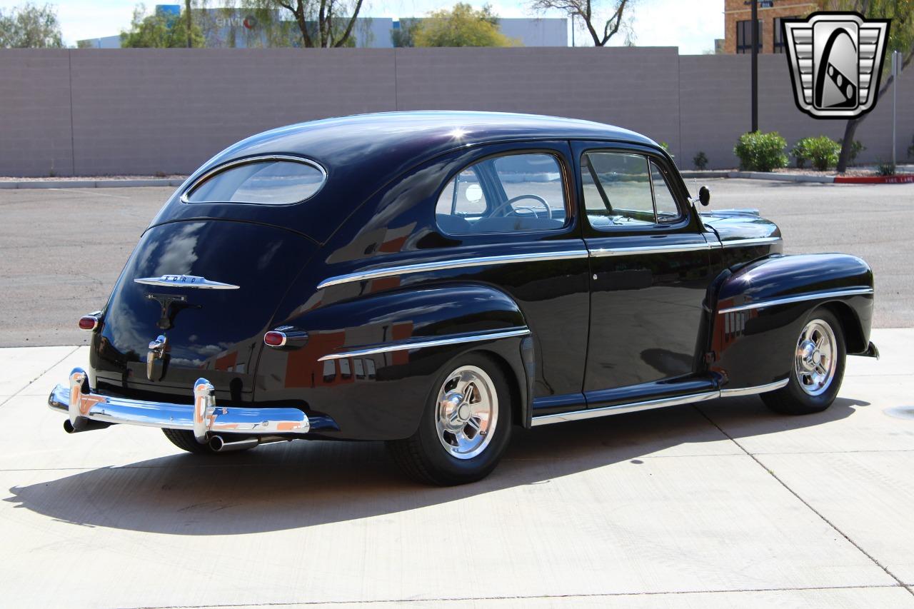 1948 Ford Deluxe