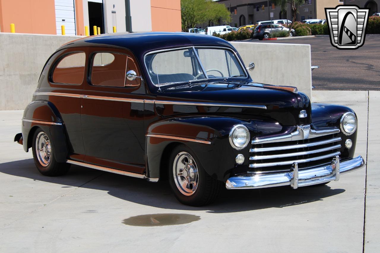 1948 Ford Deluxe