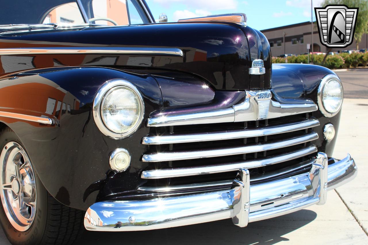 1948 Ford Deluxe