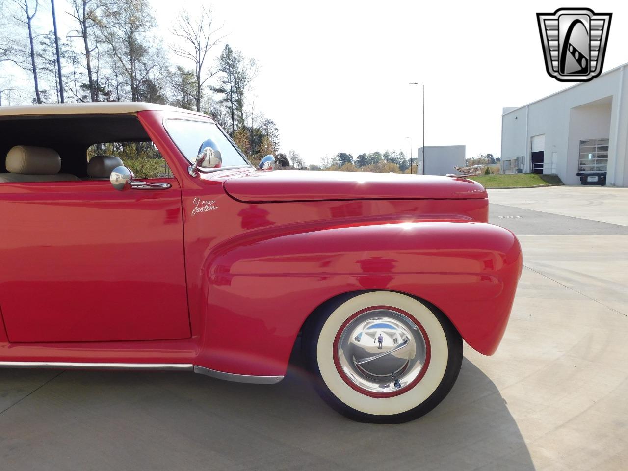 1947 Ford Deluxe