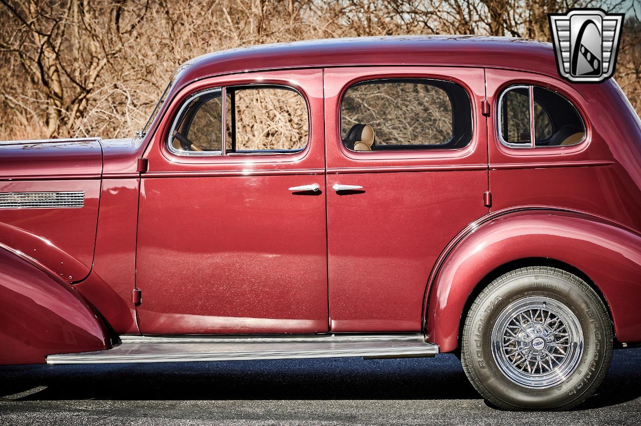 1936 Pontiac Sedan