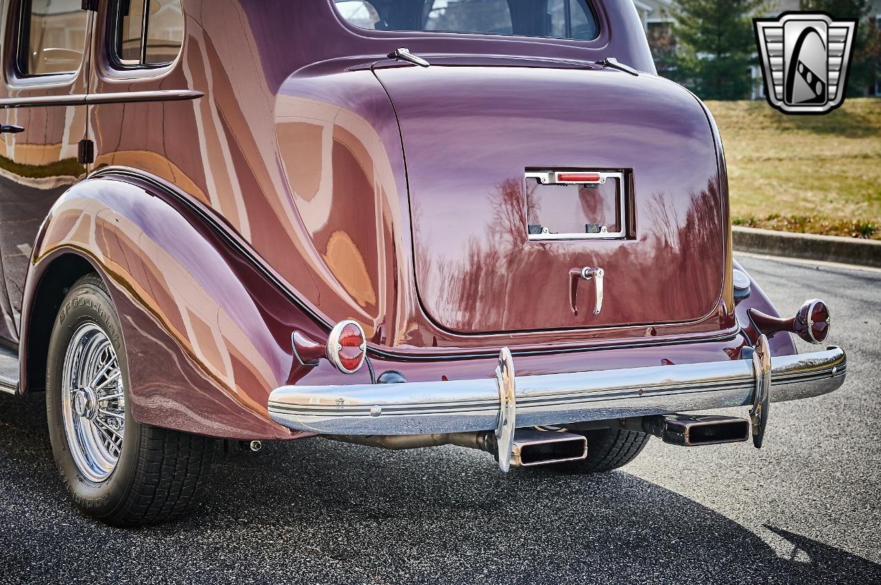 1936 Pontiac Sedan