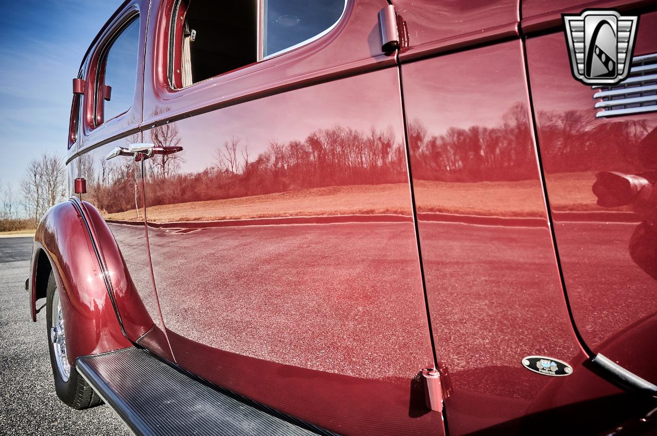 1936 Pontiac Sedan