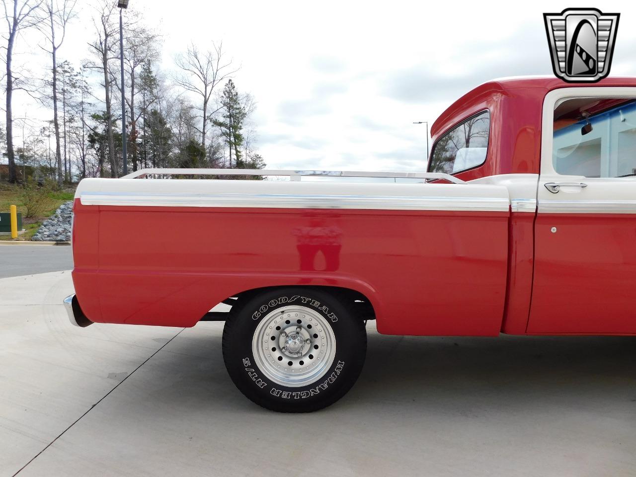 1965 Ford F100