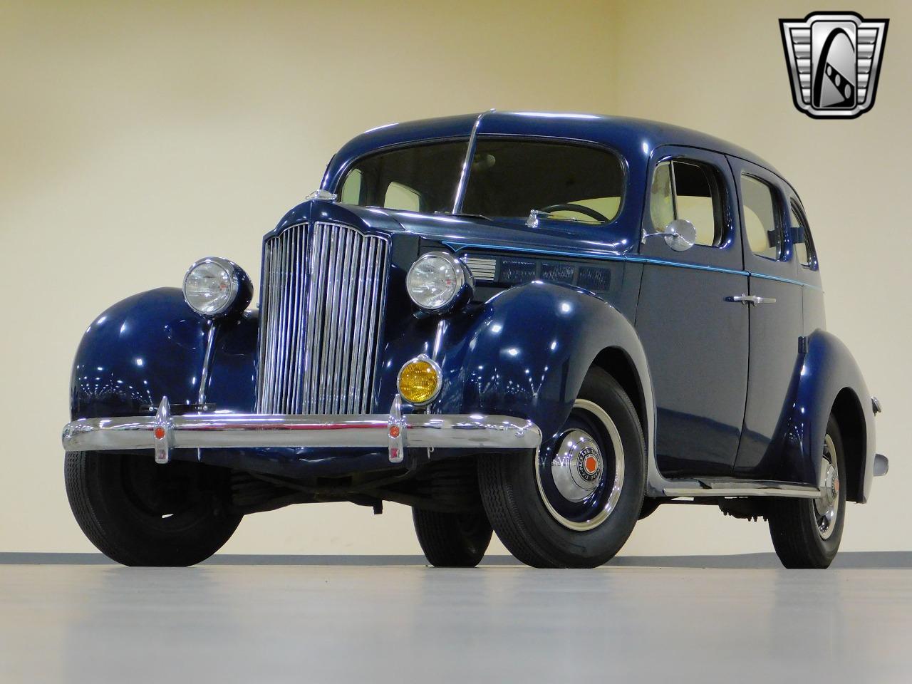 1938 Packard 1600